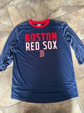 Genuine Merchandise MLB Boston Red Sox 3/4 length Performance Shirt